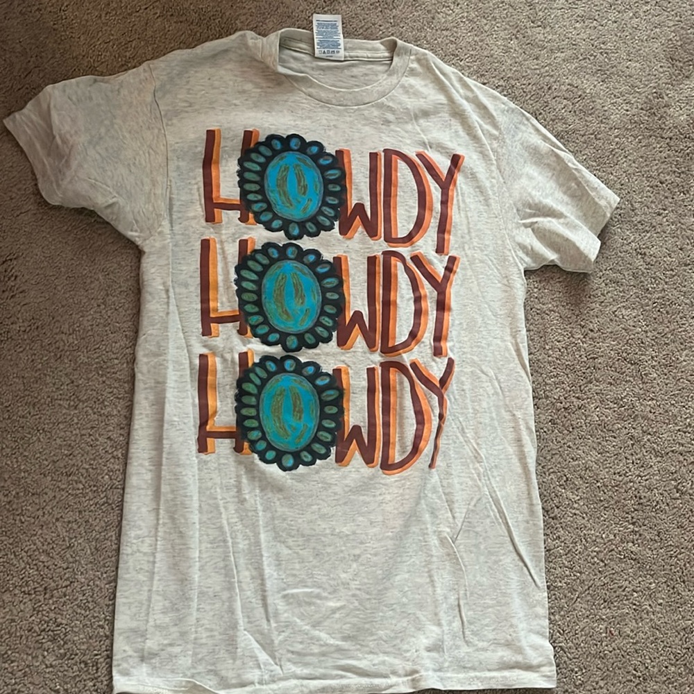 Tee shirt